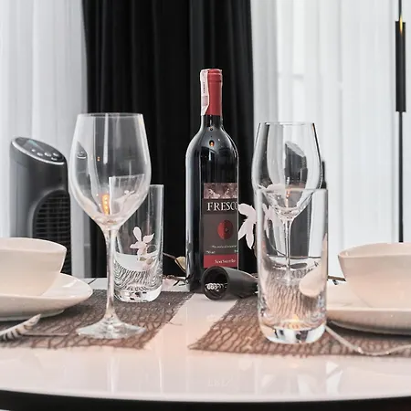 Stawowa By Renters Appartamento Breslavia